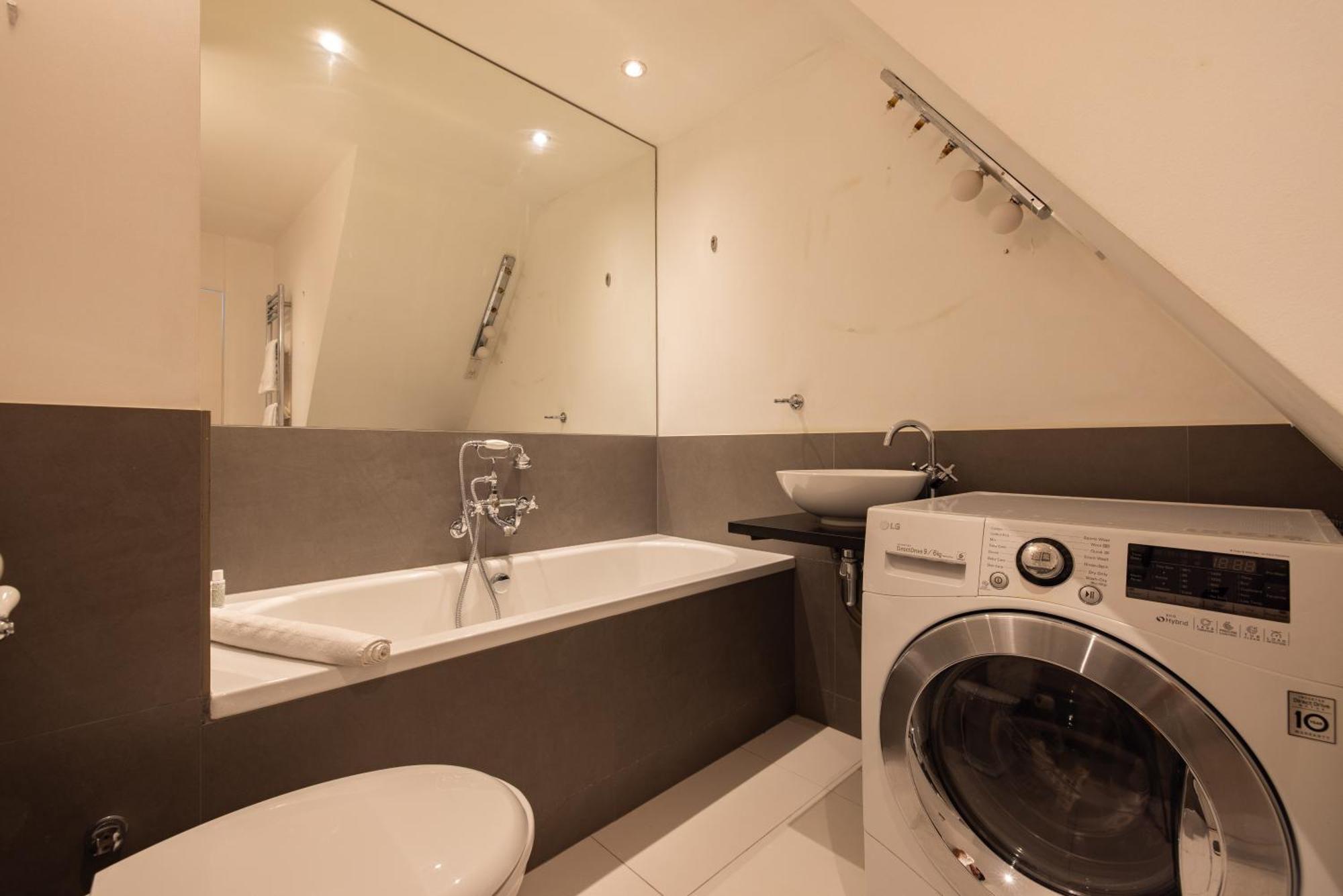 The Philbeach Gardens Place - Lovely 5Bdr Flat With Terrace London Exteriör bild